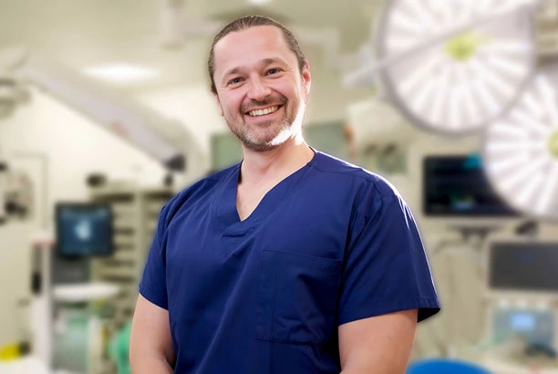 Jonas Laursen consultant ophthalmologist