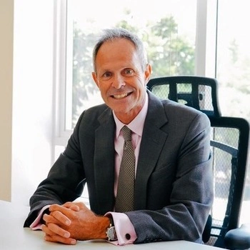 andrew mccombe headshot