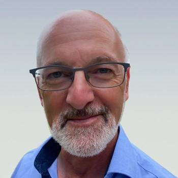 Brendan-McIlroyi-consultant-350px
